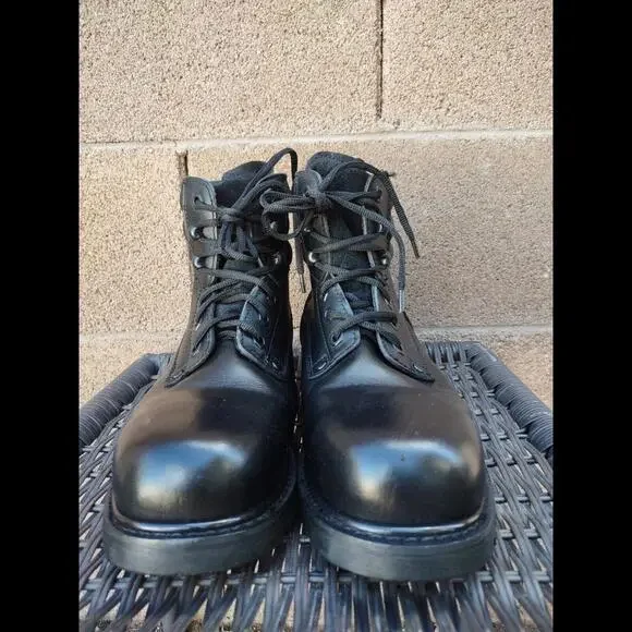 Other | Sears Black Steel Toe Mens Boots 6 Model 84711 Size  display picture 1